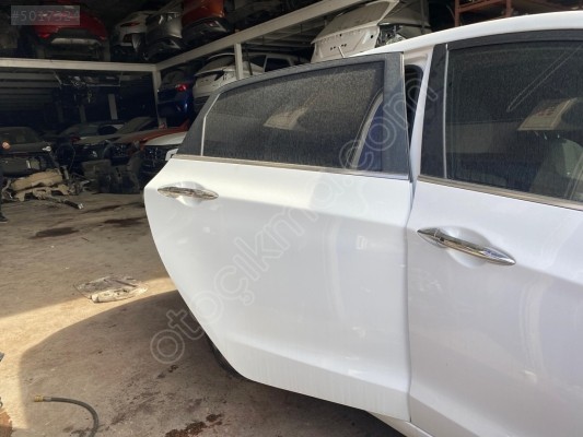 2016 Hyundai İ30 Sağ Arka Kapı