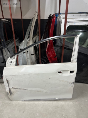 2014 2018 Toyota corolla çıkma ön sol kapı
