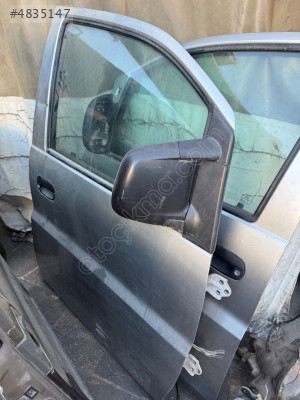 Hyundai starex sağ ön kapı