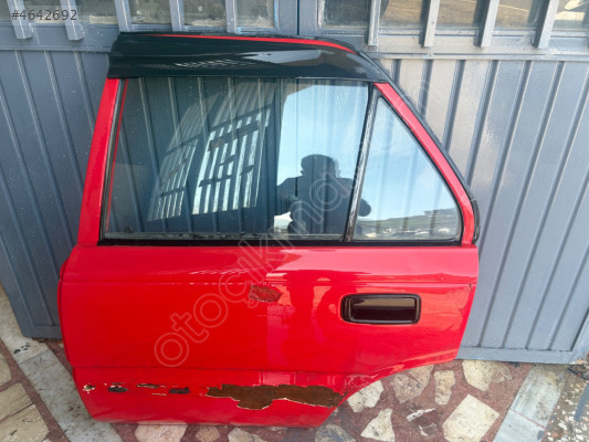 Toyota Corolla Sol Arka Kapı