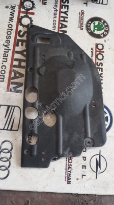5F1863668 seat Leon 3 konsol kapağı