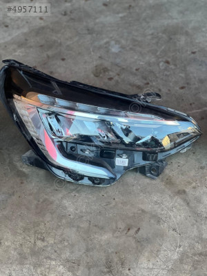 Reno Clio 5 sağ orj far