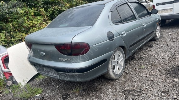 Megane1 arka torsiyonu