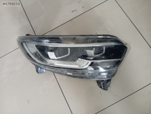 2015 2022 Renault kadjar sağ far