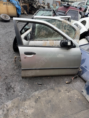 Nissan primera sağ ön kapı