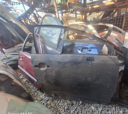 Citroen c4 sağ ön kapı çıkma