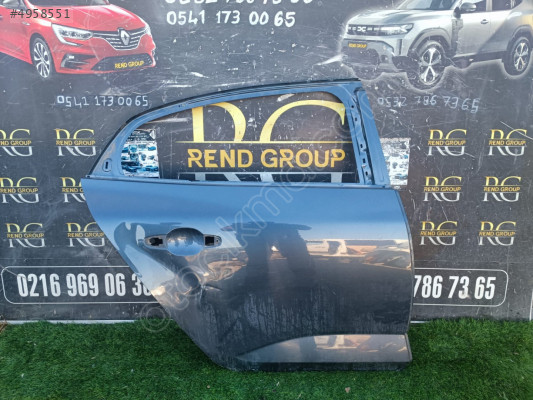RENAULT MEGANE 4 SAĞ ARKA KAPI ORİJİNAL ÇIKMA