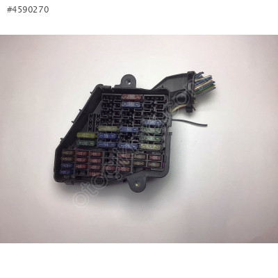 Audi A4 Sigorta Body Beyni 8D1941824
