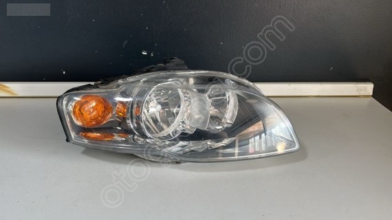 AUDİ A4 HALOJEN SAĞ FAR