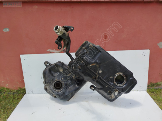 AUDİ A6 DİZEL YAKIT DEPOSU