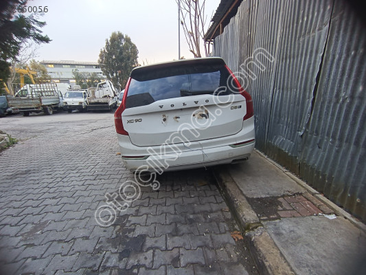 VOLVO XC90 ARKA BAGAJ KAPAĞI