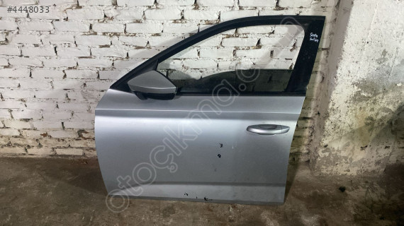 SKODA SCALA SOL ÖN KAPI
