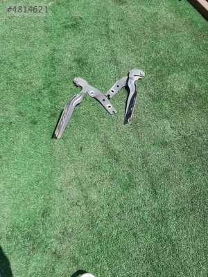 VOLKSWAGEN GOLF 7  KAPUT MENTEŞESİ