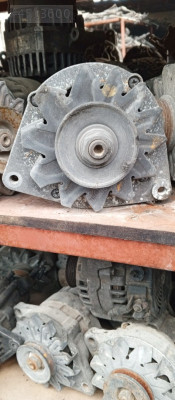 Alfa romeo 33 şarz dinamosu
