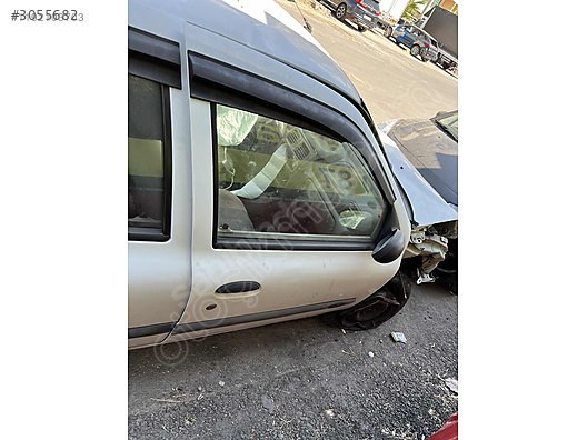 Renault Clio Sağ Ön Kapı Hatasız Çıkma