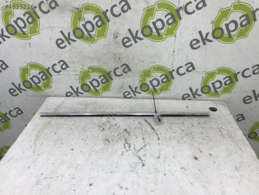 AUDI A4 2016 2019 SAĞ ARKA KAPI SIYIRICI 8W0853764E