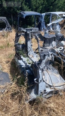 RENAULT FLUENCE ÖN ÇEYREK