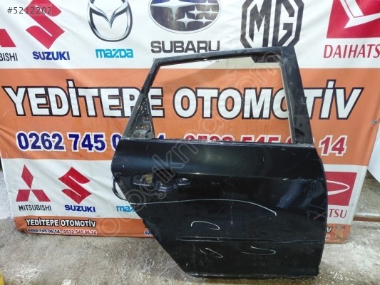 mazda 3 hb sağ arka kapı 2004-2008