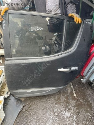 MİTSUBİSHİ L200 SOL ARKA KAPI KONUKOTO