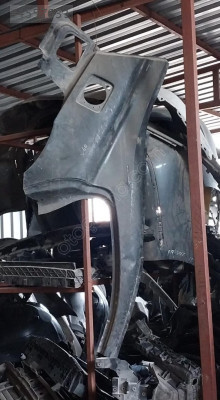 Volvo s60 sağ arka çamurluk