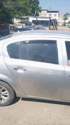opel astar h sağ arka kapı
