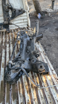 RENAULT MASTER 4 ÇIKMA ORJİNAL MOTOR TRAVERSSİ