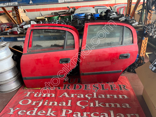 Opel astra sol arka kapı
