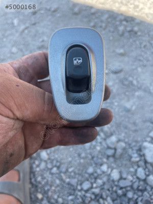 Hyundai accent sol arka kapı cam düğmesi