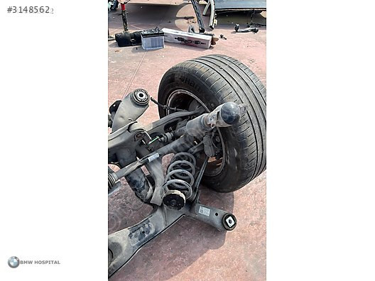 sol arka helezon Porsche Cayenne