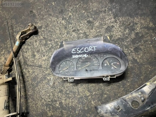 FORD ESCORT GÖSTERGE SAATİ
