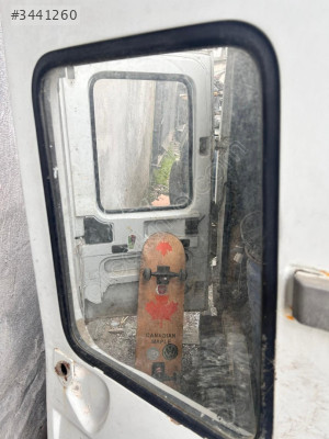 Renault express arka kapı camı Araçtan sökme