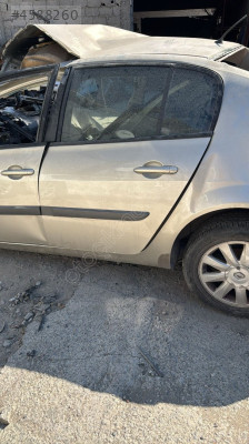 Renault megane 2 sol arka kapı