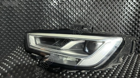AUDİ A3 SOL FAR