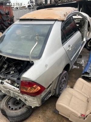 TOYOTA COROLLA TERRA SAĞ SOL STOP