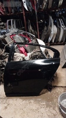 Orj çıkma volvo s60 sol arka kapı