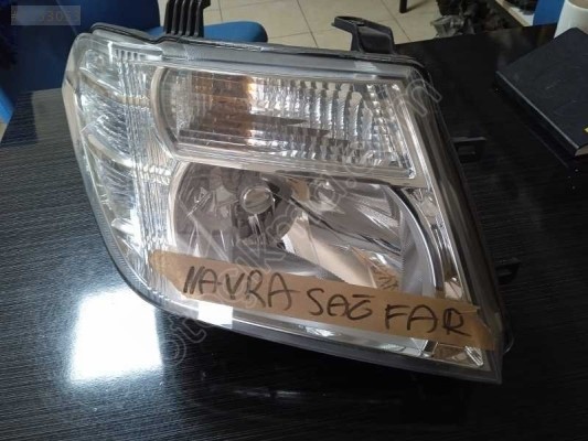 HELLA NİSSAN NAVARA Far Sağ