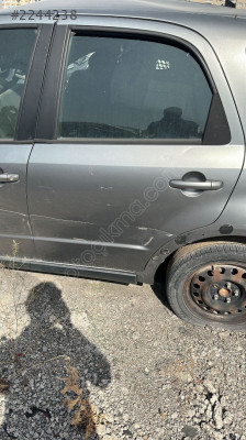 Suzuki sx4 sol arka kapı Kapı camı