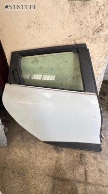Renault Clio dört stw çıkma sağ arka kapı