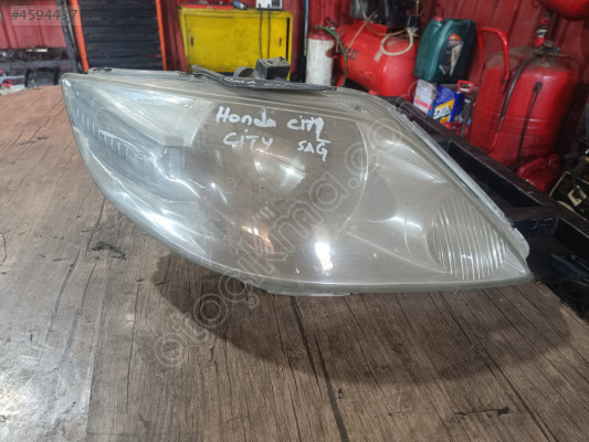 Honda city sağ ön far