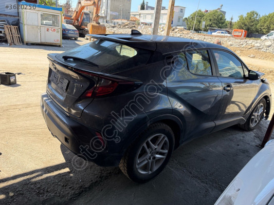 Toyota C-hr Kapı direği