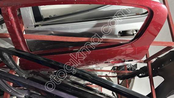 PEUGEOT 407 ÇIKMA ORJİNAL SOL ARKA KAPI