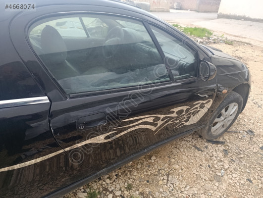 Opel tigra sag on kapı