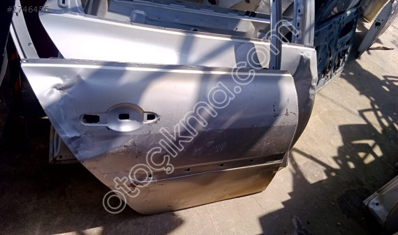 Renault megane sag arka kapı çıkma yedek parça