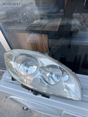 Fiat linea sağ ön far