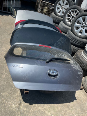 HYUNDAİ İ20 BAGAJ KAPAĞI