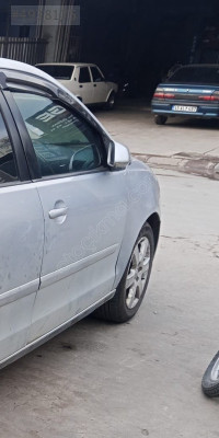 VOLKSWAGEN POLO SAĞ ÖN KAPI ÇIKMA
