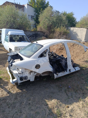 Fiat Linea kople arka kesme tavan