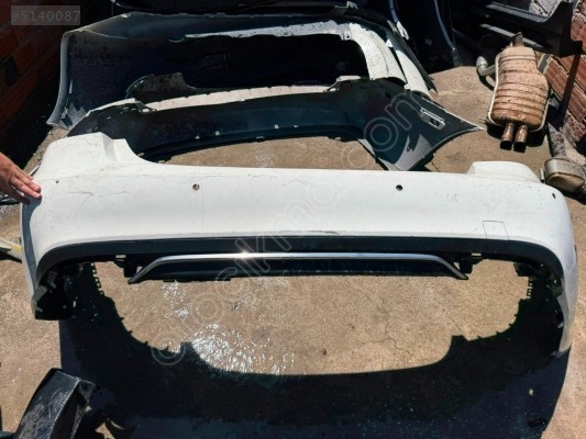MERCEDES E200 ARKA TAMPON