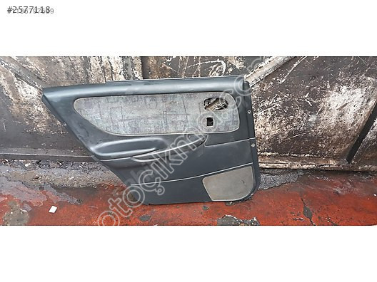 mazda 626 sağ arka kapı döşemesi