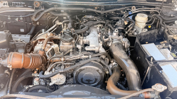 Mitsubishi l200 komple motor